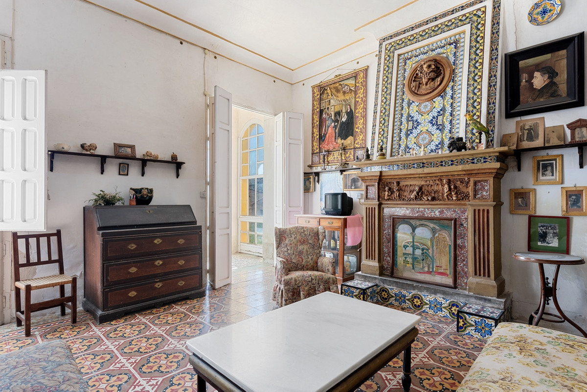 For sale - 7 Bedroom 1 Bathroom House - Finca - Cortijo in Orihuela - Orihuela Centro  - Alicante