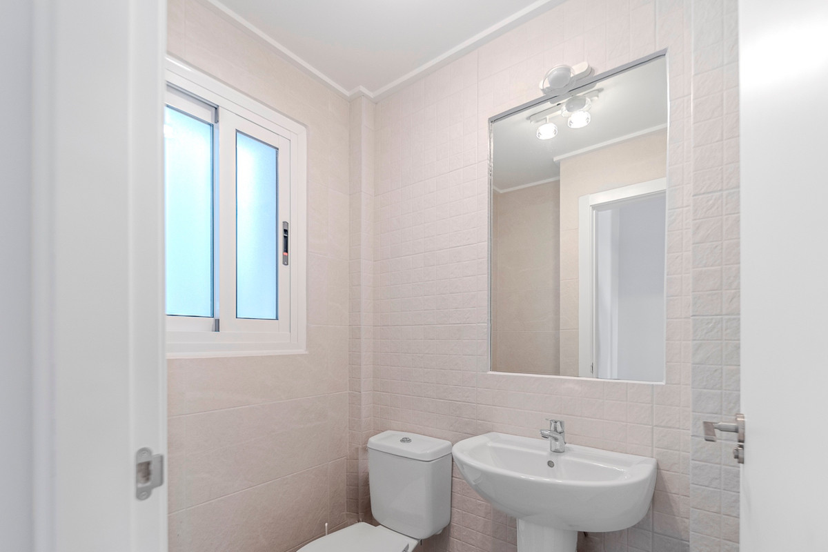 For sale - 3 Bedroom 2 Bathroom House - Townhouse in Orihuela - Los Balcones  - Alicante