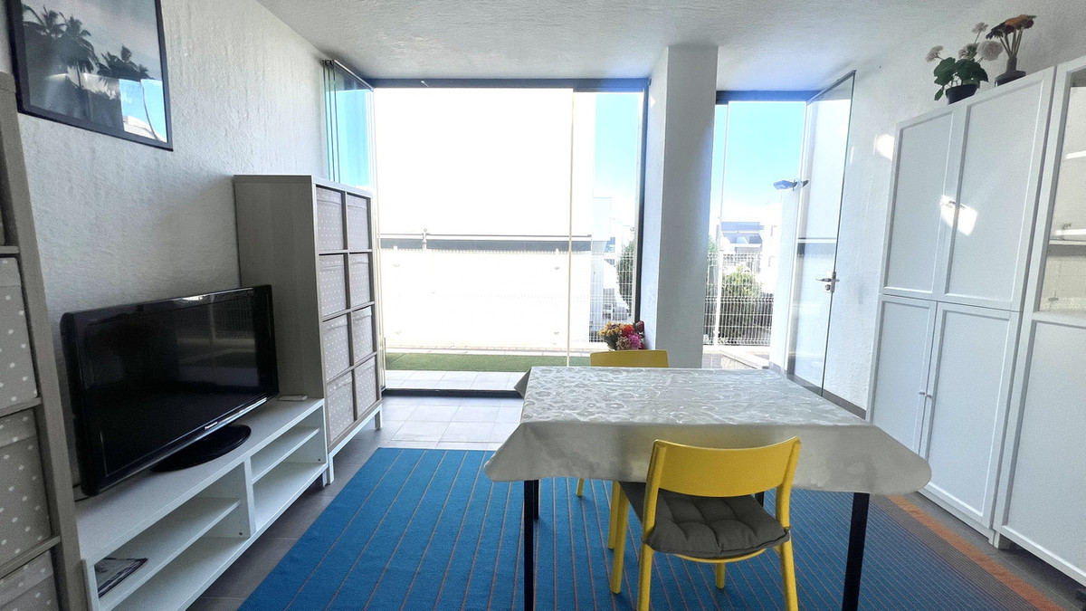 For sale - 2 Bedroom 2 Bathroom Apartment - Ground Floor Apartment in Orihuela - La Zenia  - Alicante