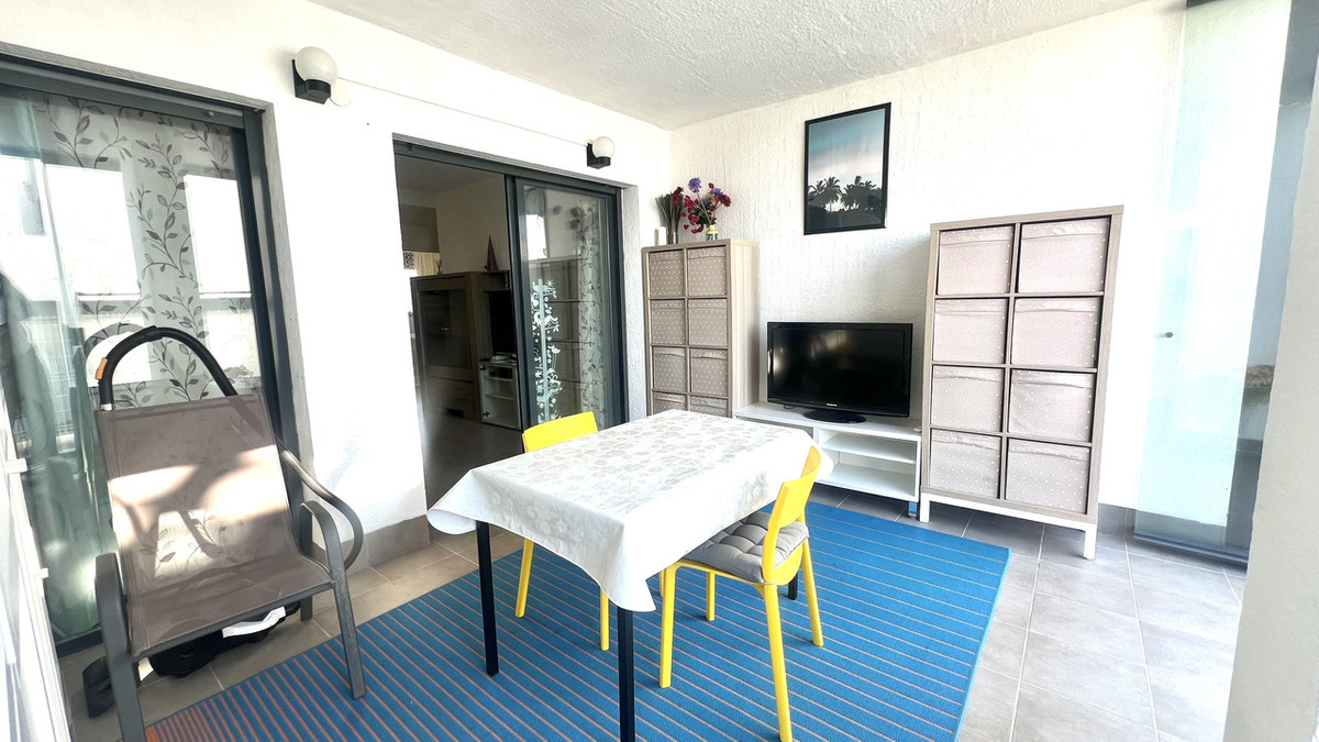 For sale - 2 Bedroom 2 Bathroom Apartment - Ground Floor Apartment in Orihuela - La Zenia  - Alicante