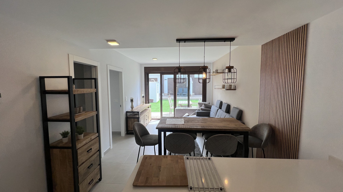 For sale - 2 Bedroom 2 Bathroom Apartment - Ground Floor Apartment in San Pedro del Pinatar - San Pedro del Pinatar Centro  - Murcia