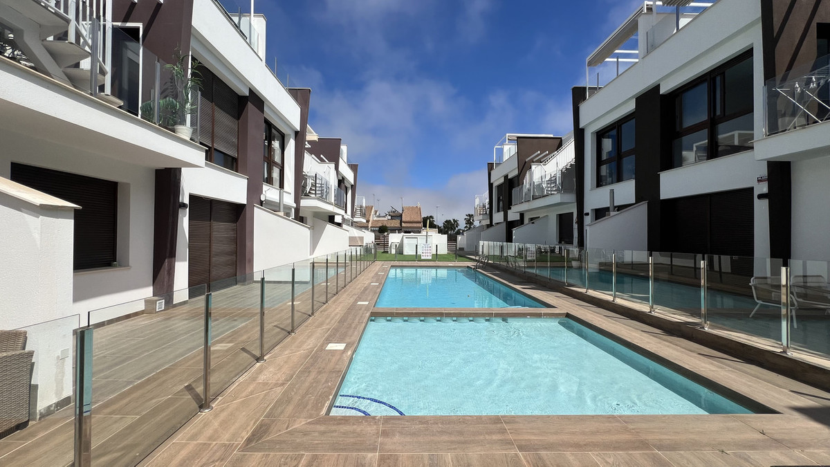 For sale - 2 Bedroom 2 Bathroom Apartment - Ground Floor Apartment in San Pedro del Pinatar - San Pedro del Pinatar Centro  - Murcia