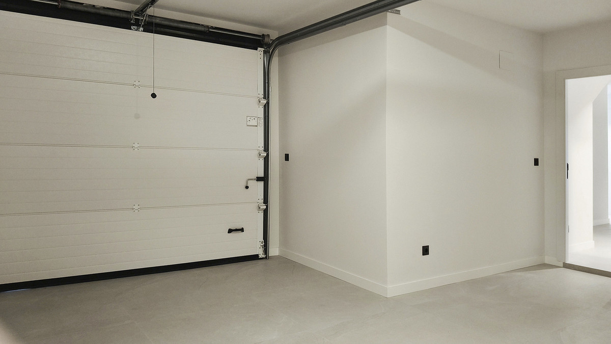 For sale - 4 Bedroom 3 Bathroom House - Detached Villa in Rojales - Ciudad Quesada  - Alicante