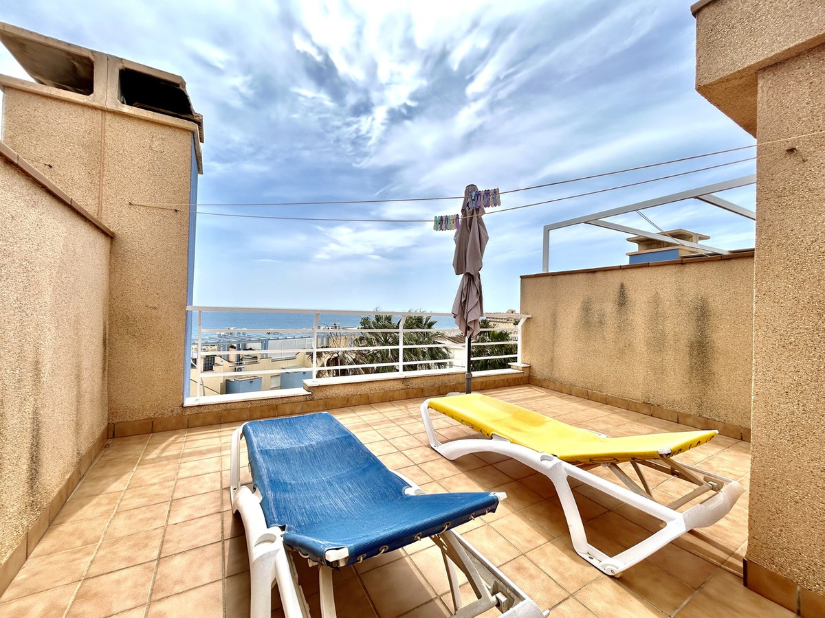 For sale - 3 Bedroom 3 Bathroom House - Townhouse in Orihuela - Cabo Roig  - Alicante