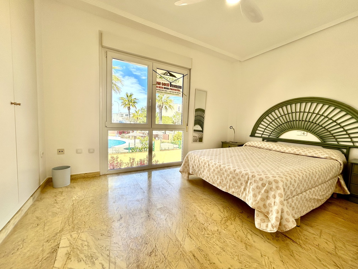 For sale - 3 Bedroom 3 Bathroom House - Townhouse in Orihuela - Cabo Roig  - Alicante