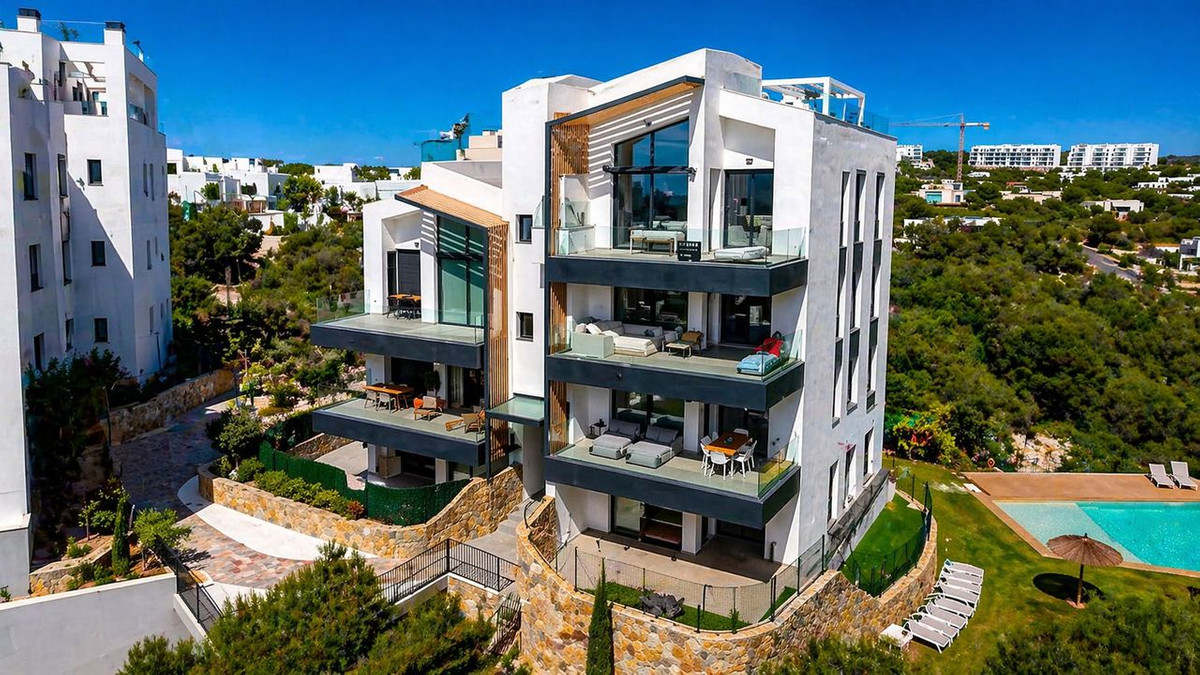 For sale - 2 Bedroom 2 Bathroom Apartment - Middle Floor Apartment in Orihuela - Las Colinas Golf  - Alicante