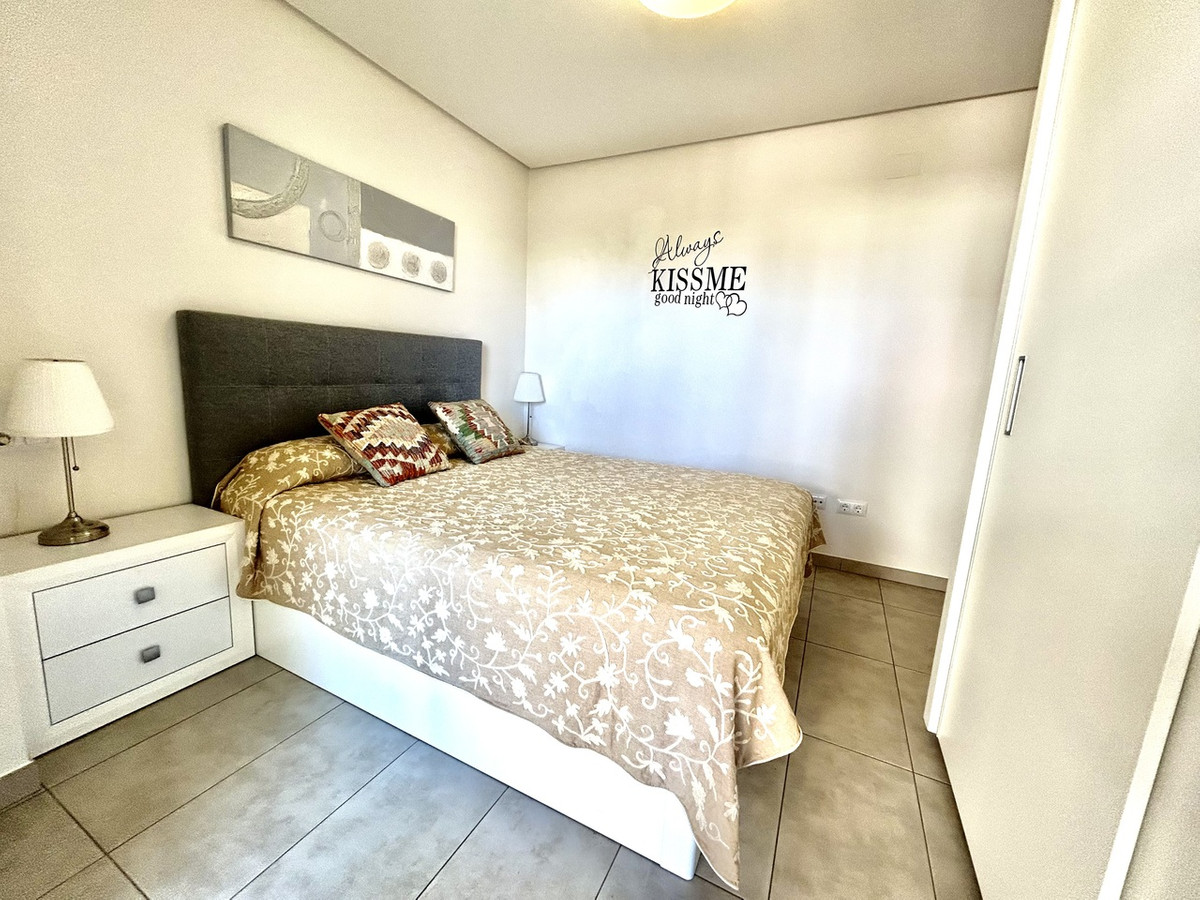 For sale - 2 Bedroom 2 Bathroom Apartment - Ground Floor Apartment in Orihuela - Los Dolses  - Alicante