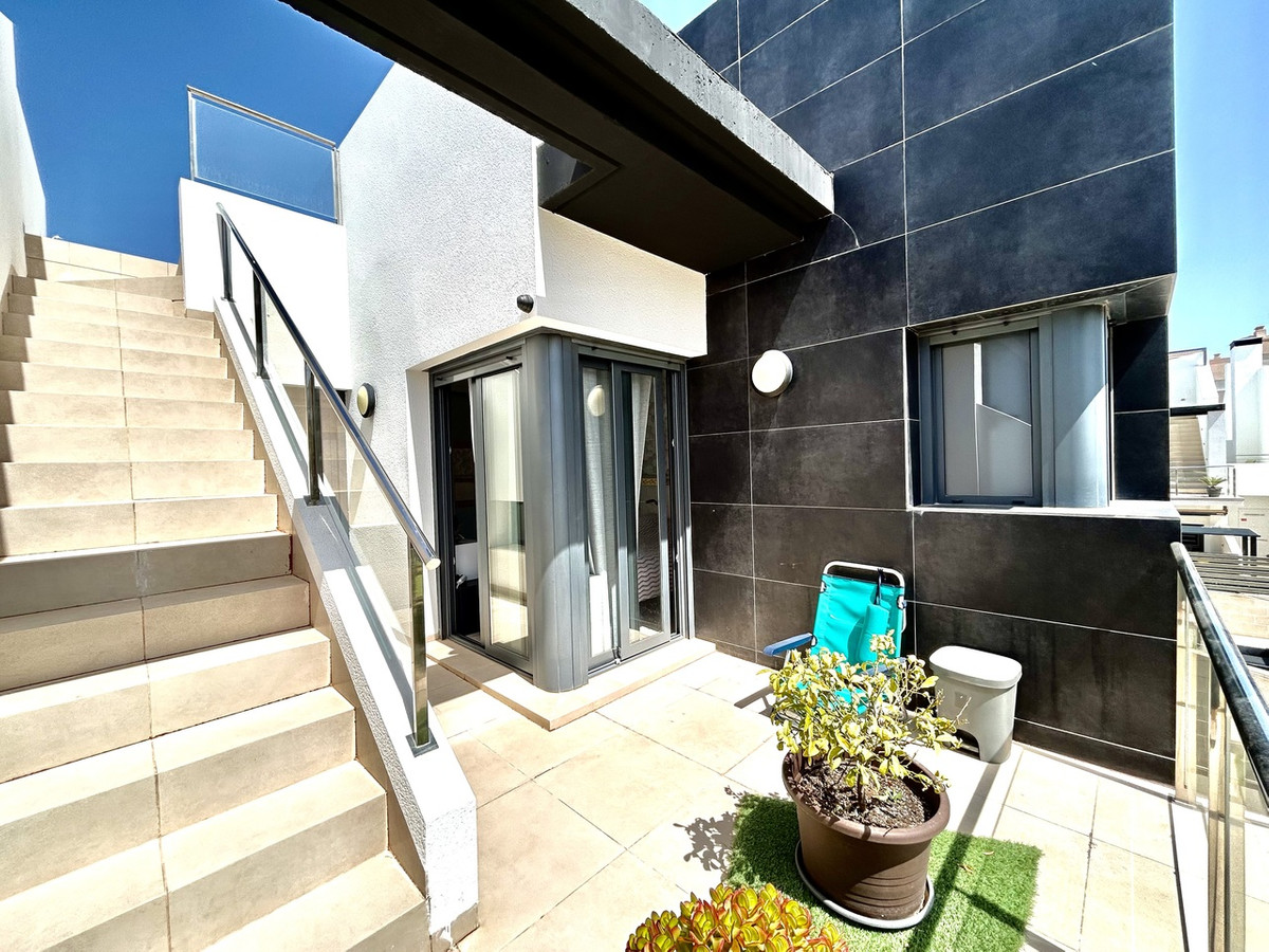 For sale - 3 Bedroom 3 Bathroom House - Townhouse in Orihuela - Los Dolses  - Alicante