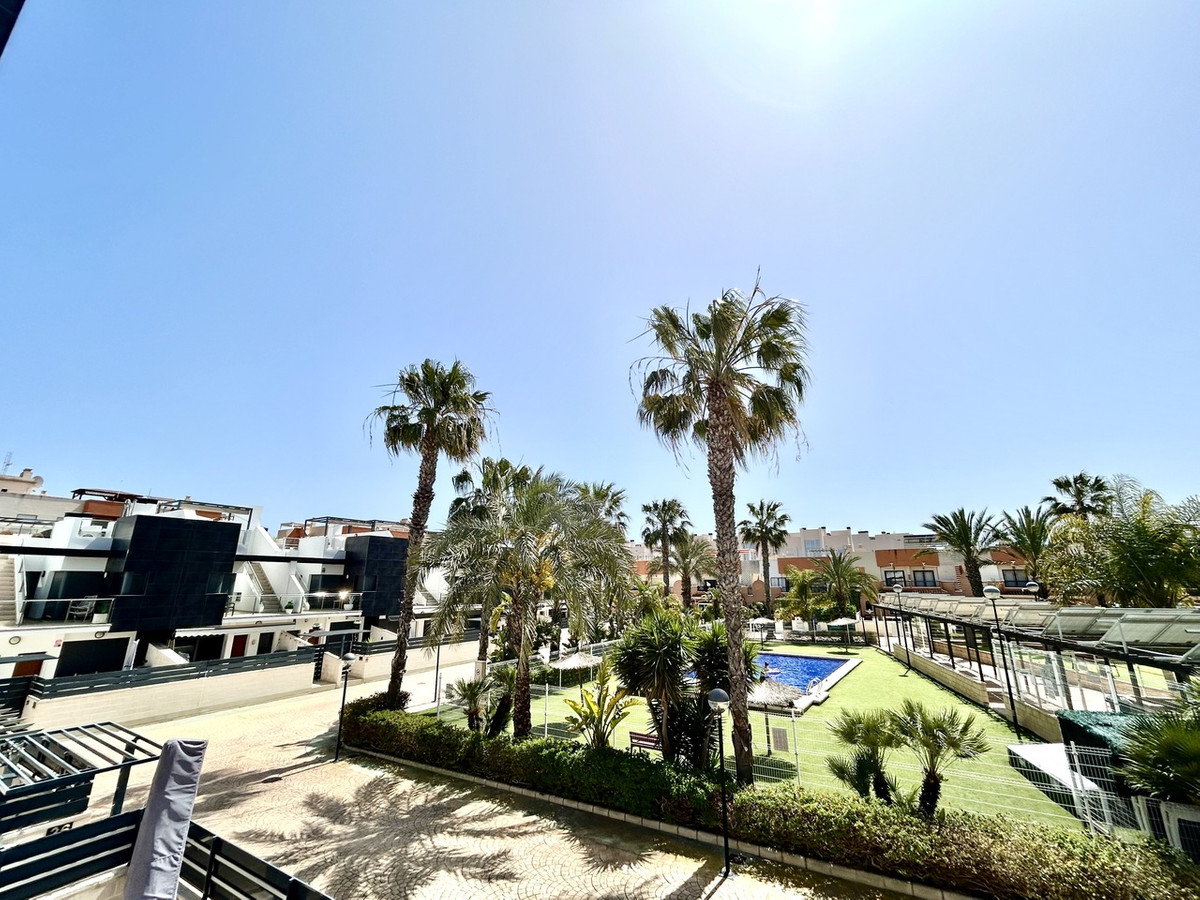 For sale - 3 Bedroom 3 Bathroom House - Townhouse in Orihuela - Los Dolses  - Alicante