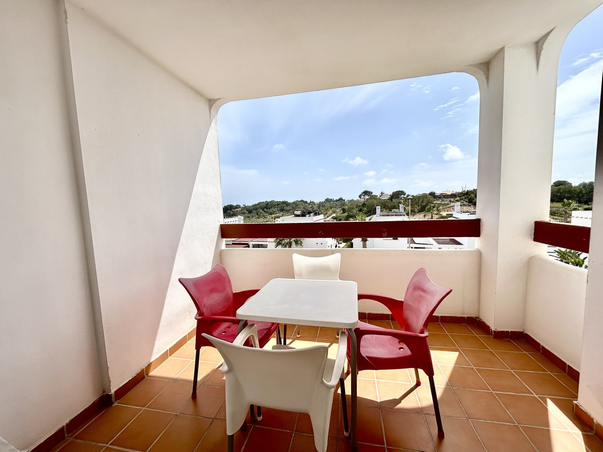 For sale - 2 Bedroom 2 Bathroom Apartment in Villamartin - Villamartin  - Alicante