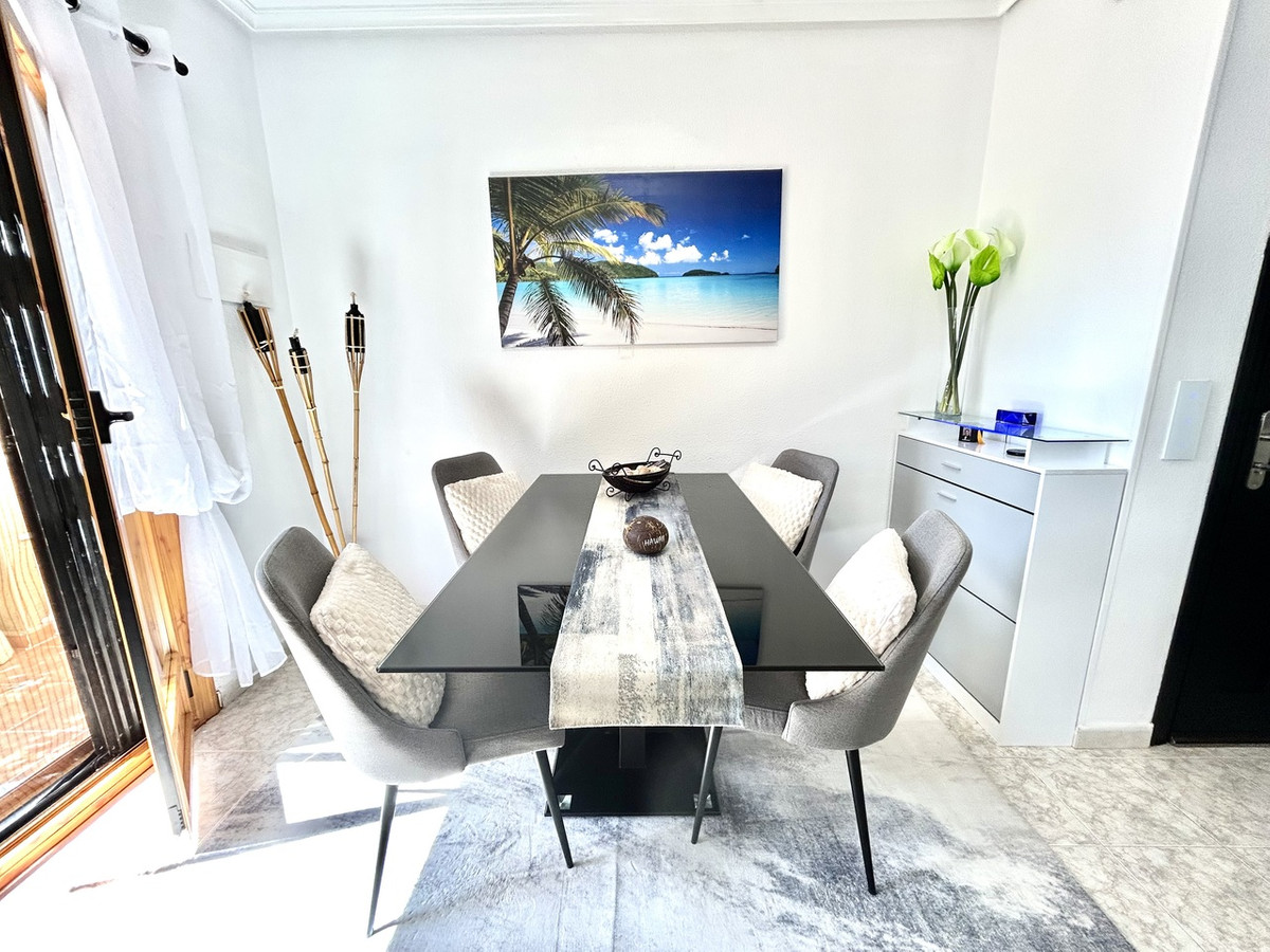 For sale - 2 Bedroom 2 Bathroom House - Townhouse in Orihuela - Playa Flamenca  - Alicante