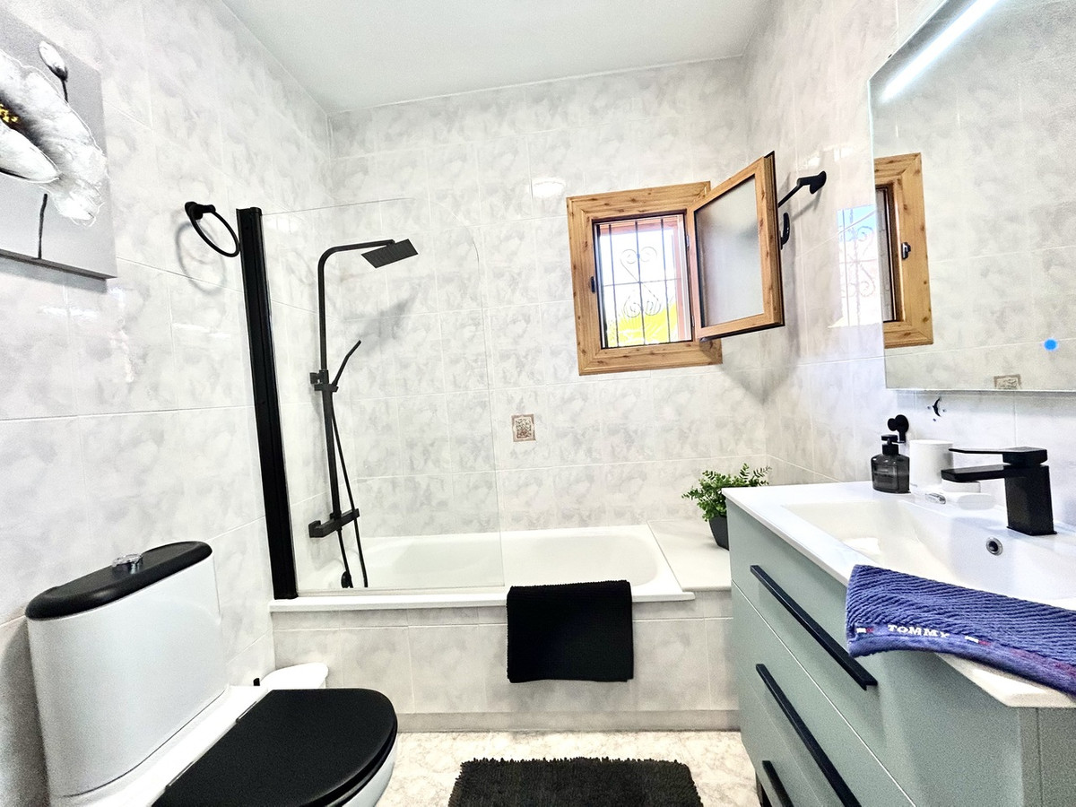 For sale - 2 Bedroom 2 Bathroom House - Townhouse in Orihuela - Playa Flamenca  - Alicante