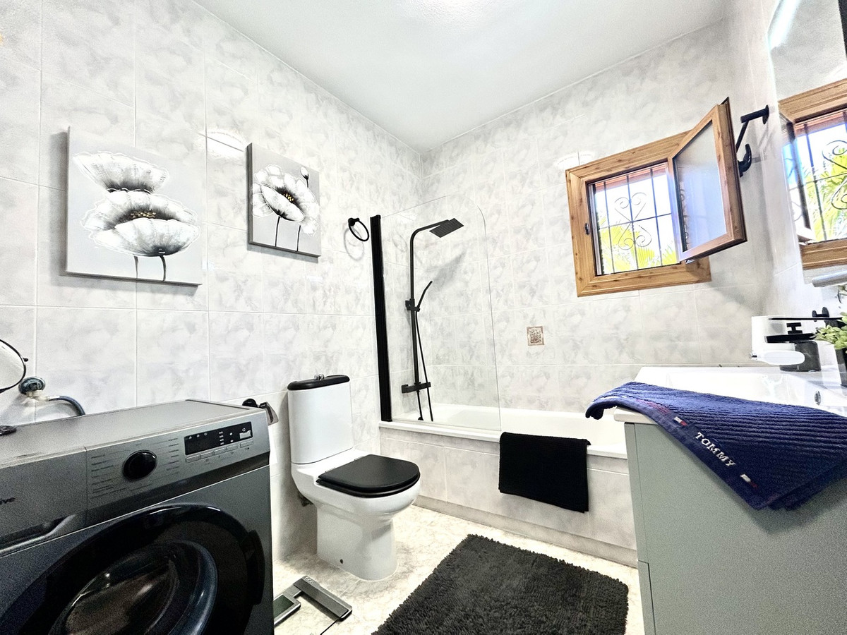 For sale - 2 Bedroom 2 Bathroom House - Townhouse in Orihuela - Playa Flamenca  - Alicante