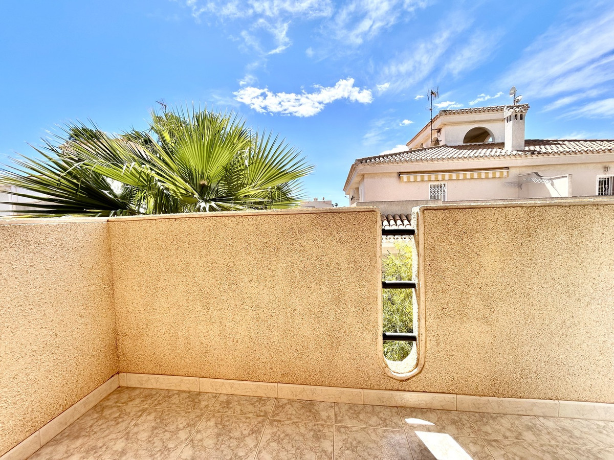 For sale - 2 Bedroom 2 Bathroom House - Townhouse in Orihuela - Playa Flamenca  - Alicante