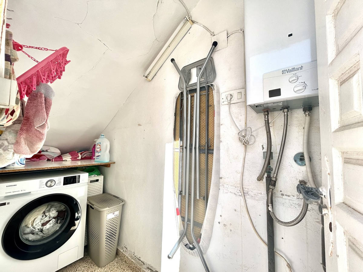 For sale - 2 Bedroom 2 Bathroom House - Detached Villa in Orihuela - Villamartin  - Alicante