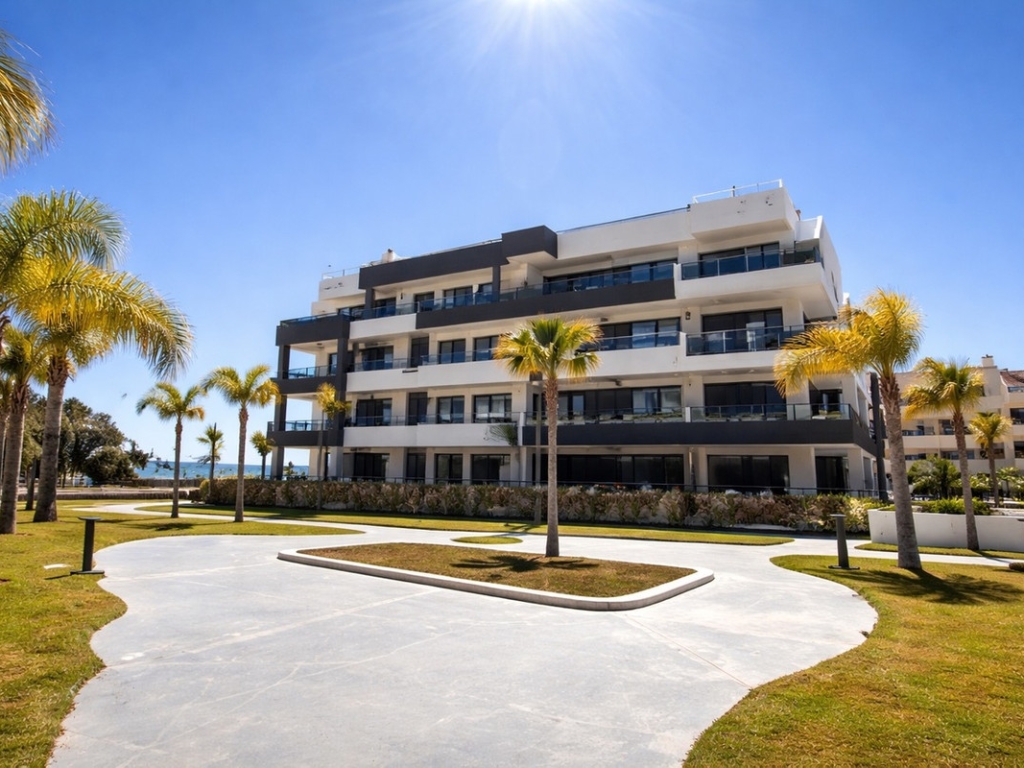 3 Bedroom 2 Bathroom Apartment - Middle Floor Apartment in Orihuela