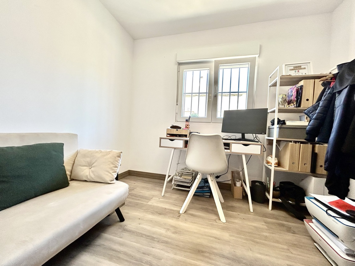 For sale - 4 Bedroom 2 Bathroom House - Townhouse in San Miguel de Salinas - San Miguel de Salinas Centro  - Alicante