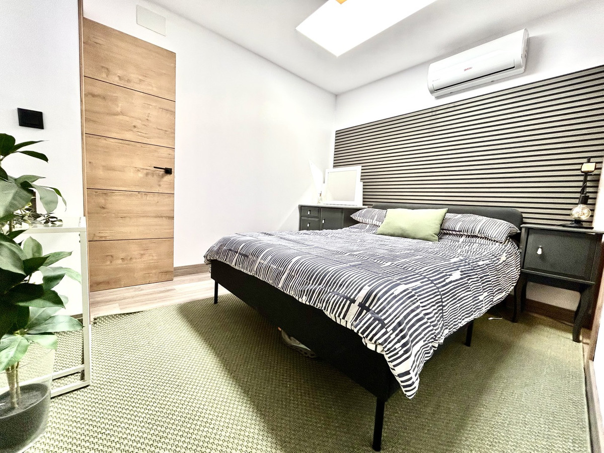 For sale - 4 Bedroom 2 Bathroom House - Townhouse in San Miguel de Salinas - San Miguel de Salinas Centro  - Alicante