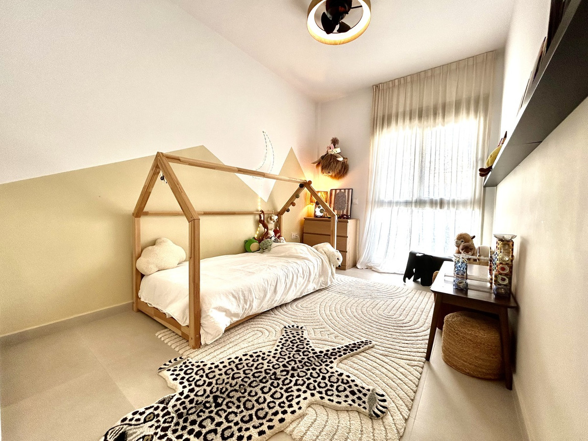 For sale - 4 Bedroom 3 Bathroom House - Detached Villa in San Miguel de Salinas - San Miguel de Salinas Centro  - Alicante