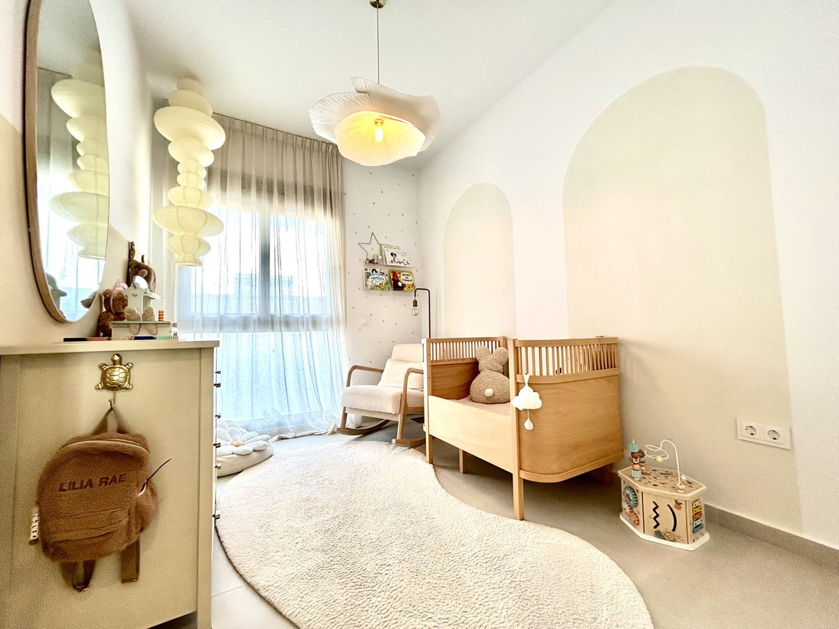 For sale - 4 Bedroom 3 Bathroom House - Detached Villa in San Miguel de Salinas - San Miguel de Salinas Centro  - Alicante