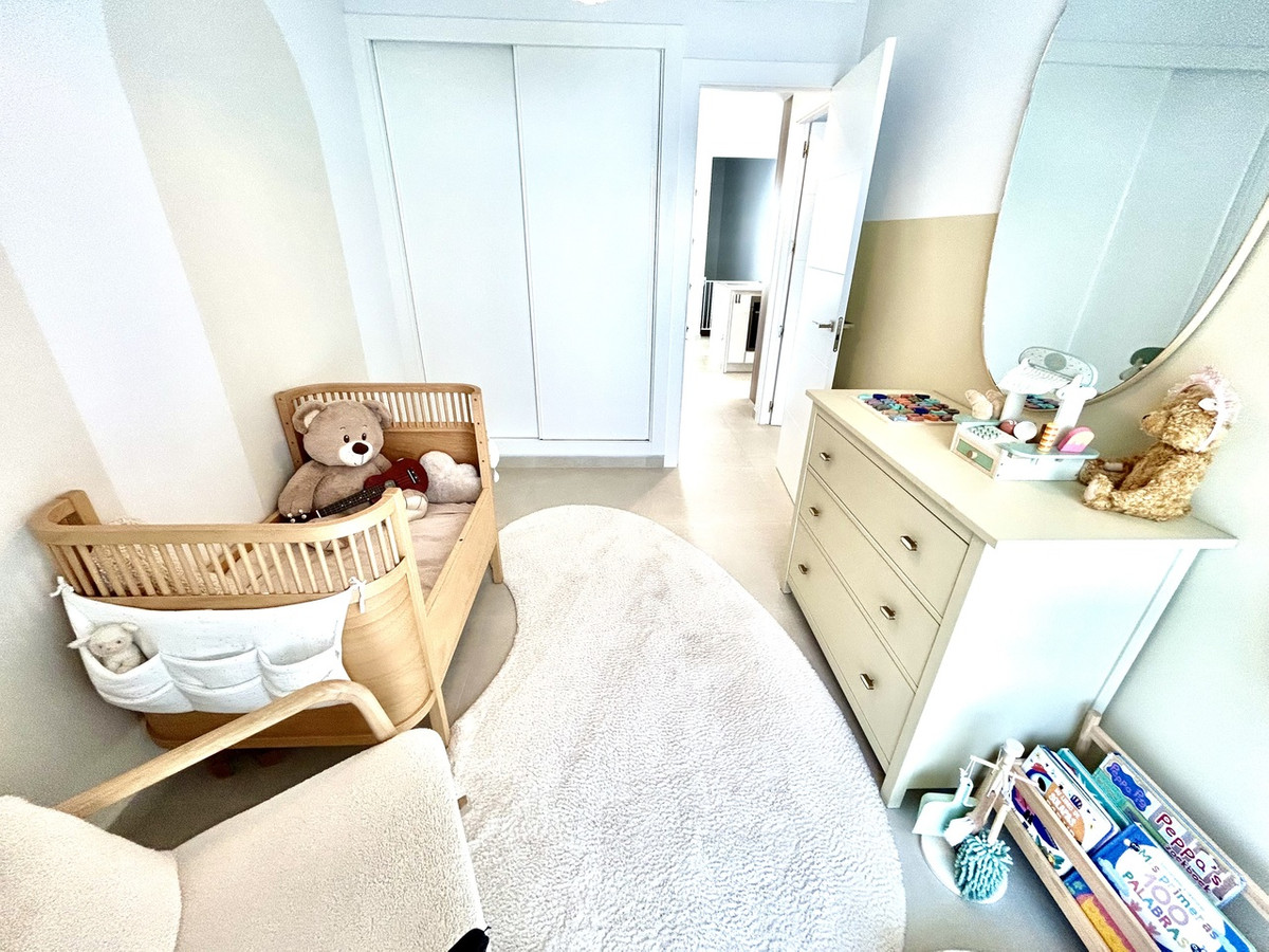 For sale - 4 Bedroom 3 Bathroom House - Detached Villa in San Miguel de Salinas - San Miguel de Salinas Centro  - Alicante