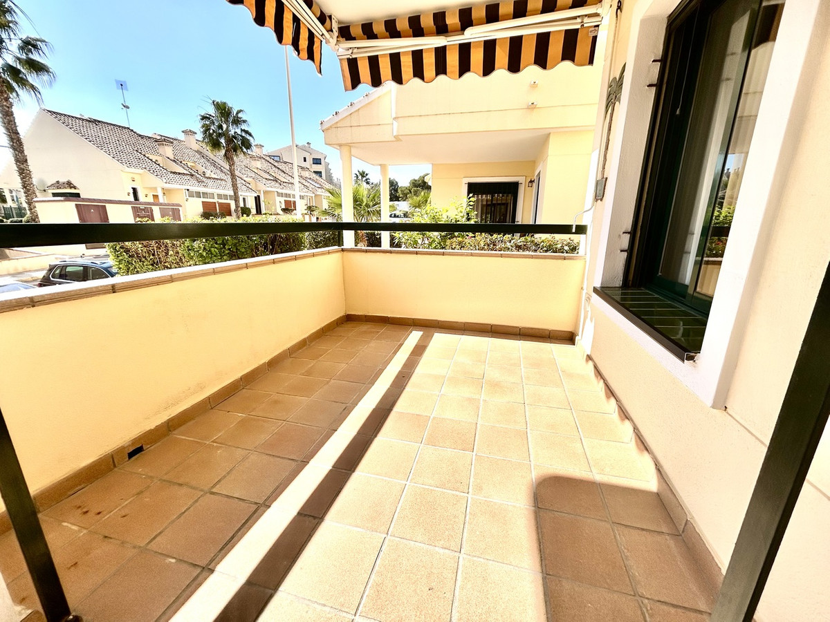 For sale - 2 Bedroom 2 Bathroom Apartment - Ground Floor Apartment in Orihuela - Campoamor R-5  - Alicante