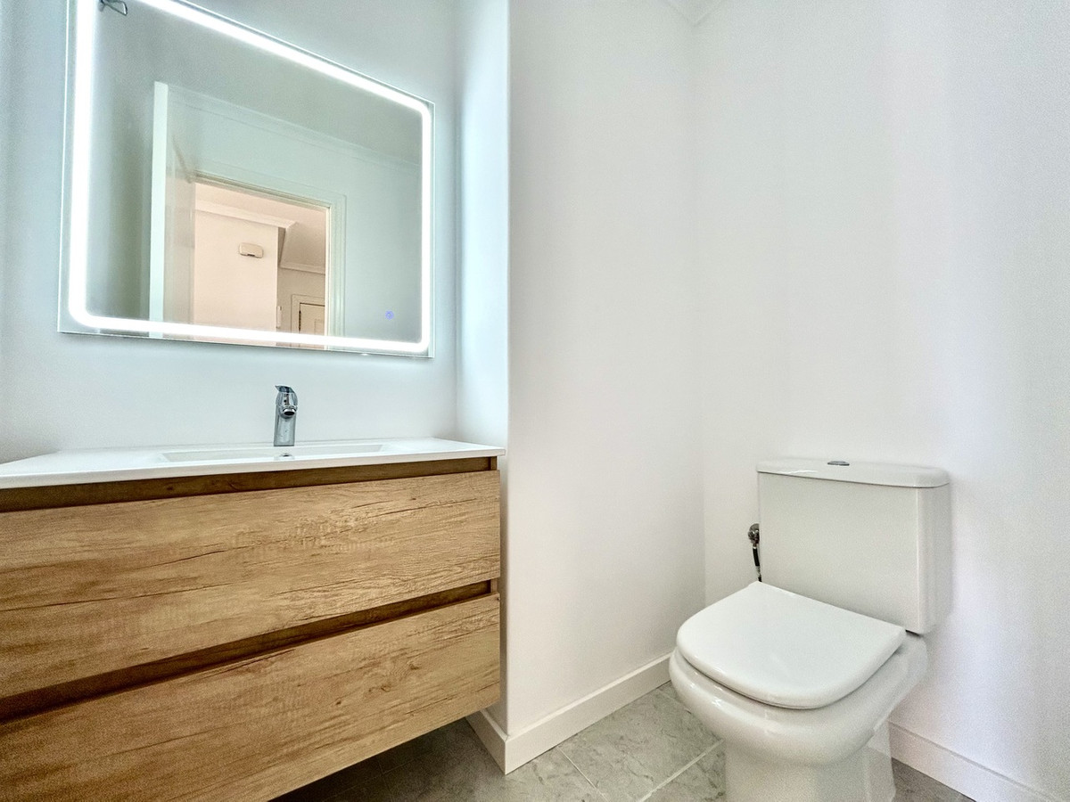 For sale - 2 Bedroom 2 Bathroom Apartment - Ground Floor Apartment in Orihuela - Campoamor R-5  - Alicante