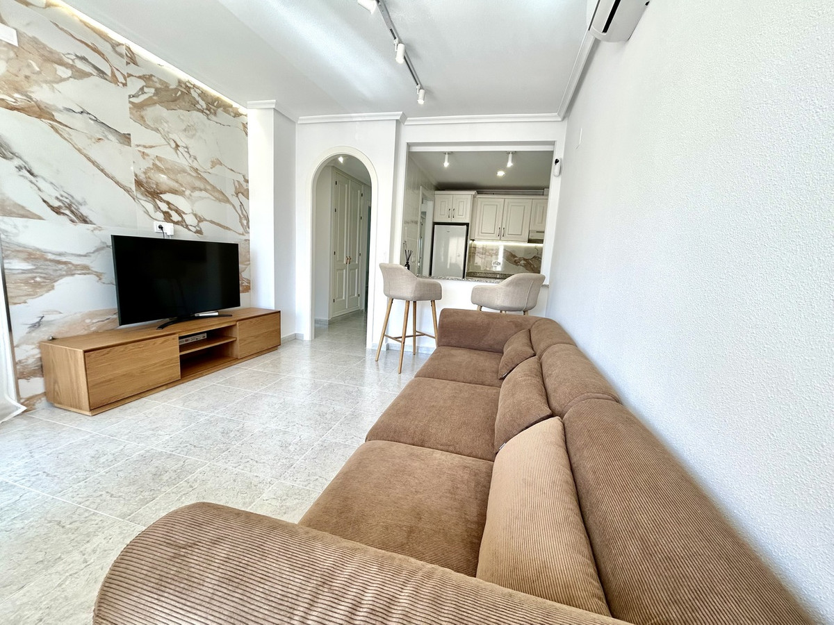 For sale - 2 Bedroom 2 Bathroom Apartment - Ground Floor Apartment in Orihuela - Campoamor R-5  - Alicante