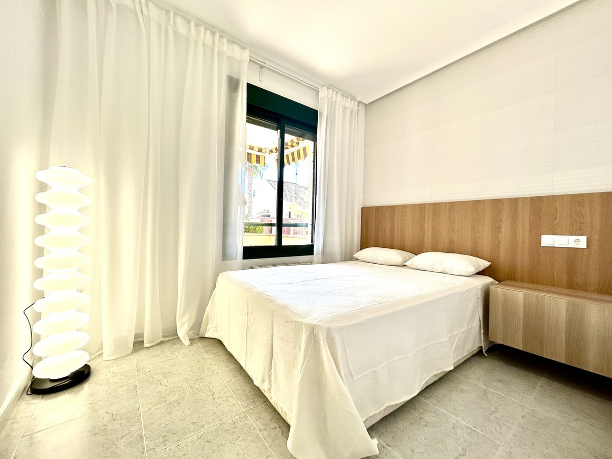 For sale - 2 Bedroom 2 Bathroom Apartment - Ground Floor Apartment in Orihuela - Campoamor R-5  - Alicante