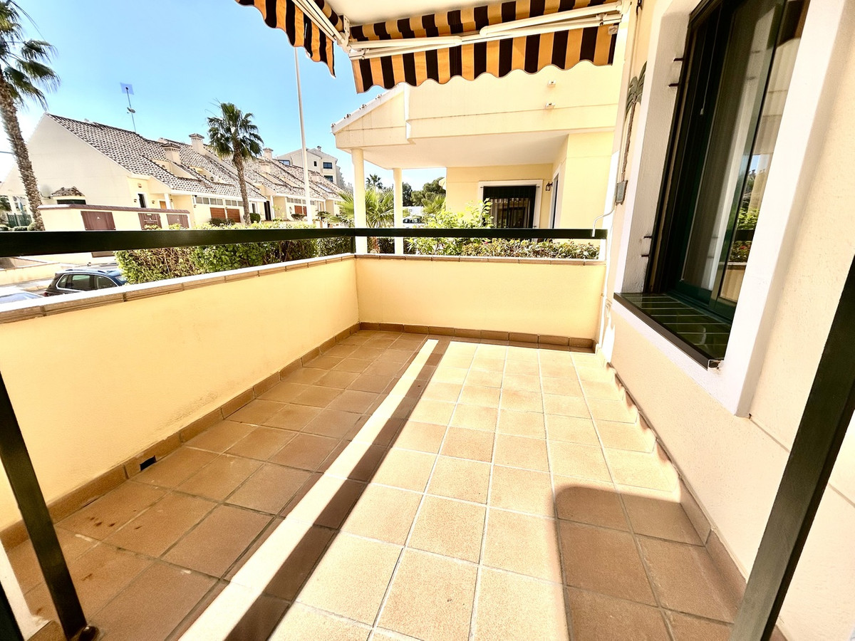 For sale - 2 Bedroom 2 Bathroom Apartment - Ground Floor Apartment in Orihuela - Campoamor R-5  - Alicante