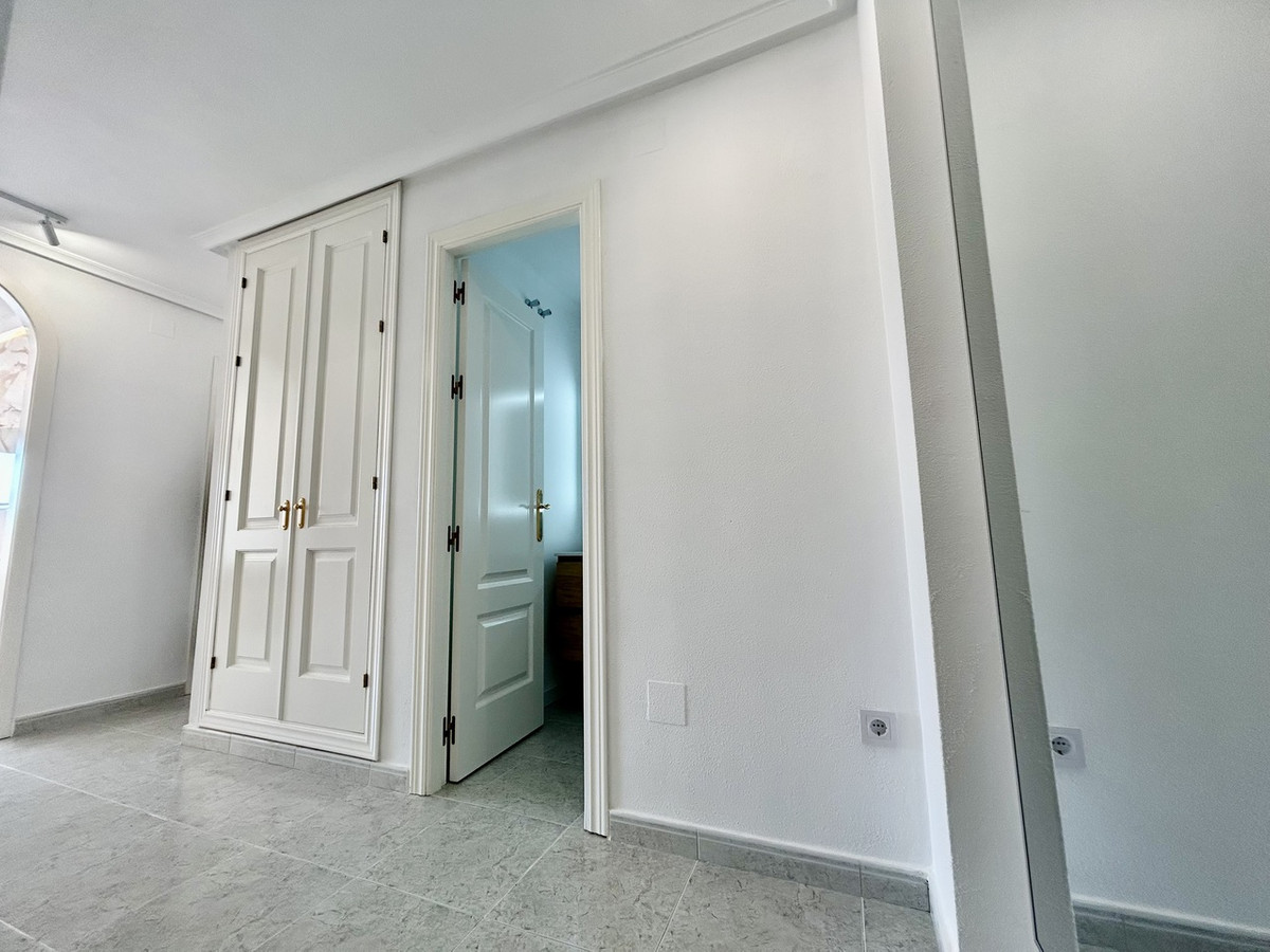 For sale - 2 Bedroom 2 Bathroom Apartment - Ground Floor Apartment in Orihuela - Campoamor R-5  - Alicante