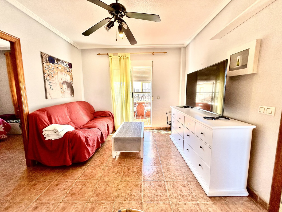 For sale - 2 Bedroom 1 Bathroom Apartment - Top Floor Apartment in Orihuela - Punta Prima  - Alicante