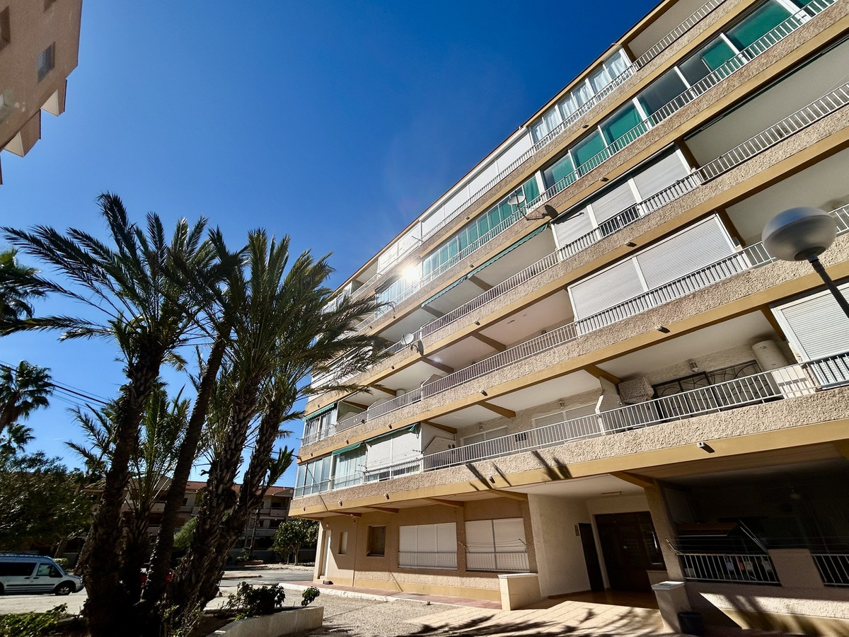 For sale - 2 Bedroom 1 Bathroom Apartment - Middle Floor Apartment in Guardamar del Segura - Guardamar del Segura Centro  - Alicante