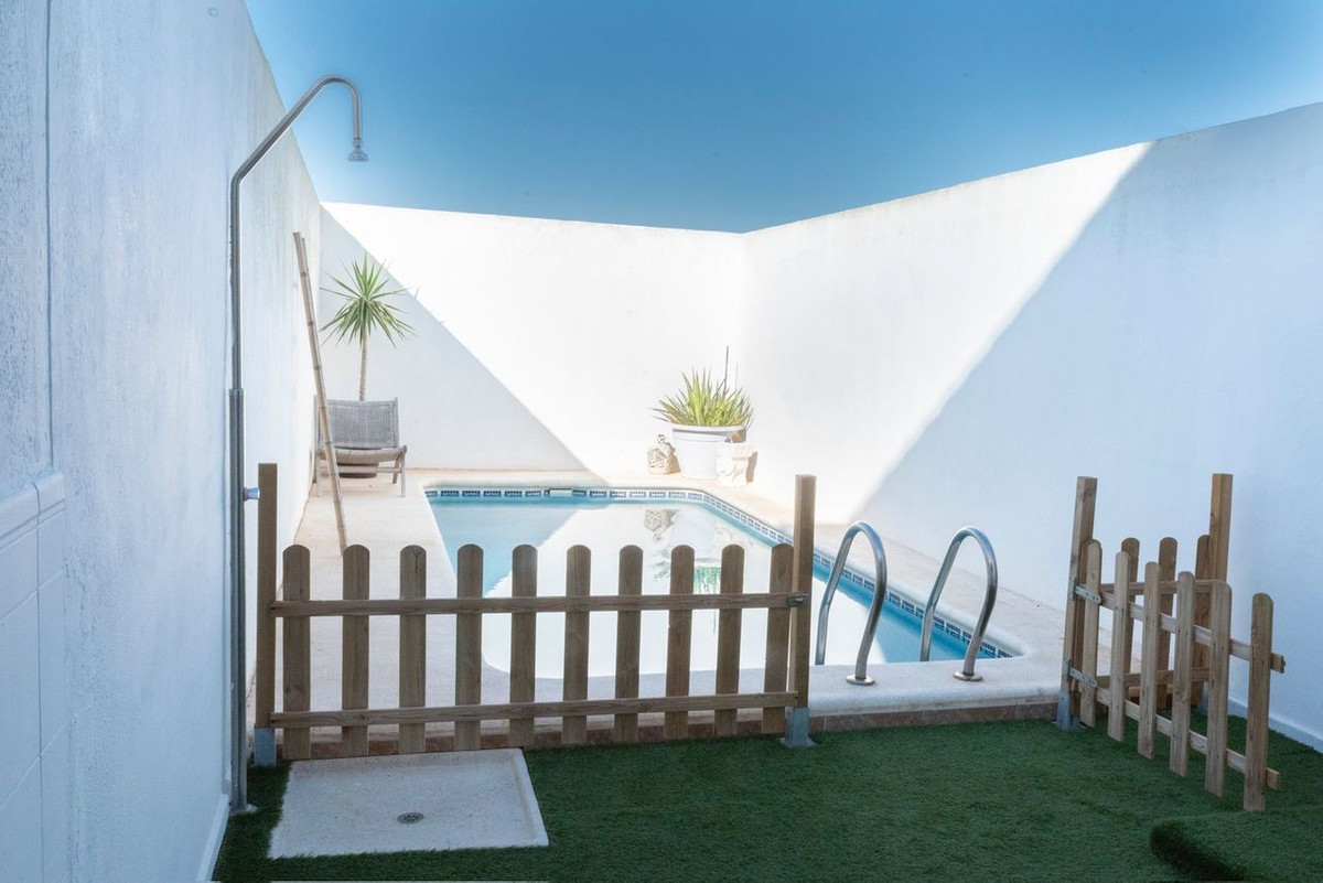 For sale - 4 Bedroom 2 Bathroom House - Townhouse in San Pedro del Pinatar - San Pedro del Pinatar Centro  - Murcia