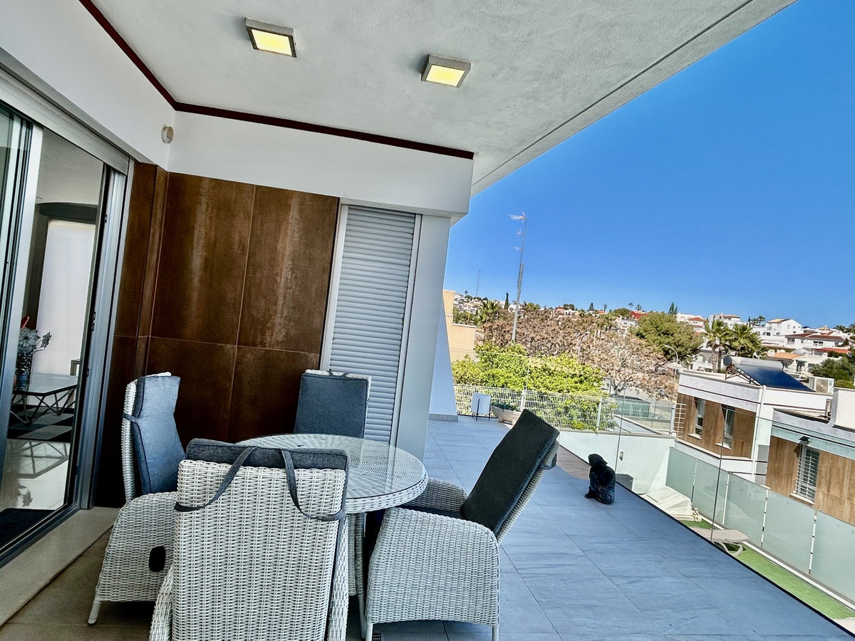 For sale - 3 Bedroom 4 Bathroom House - Detached Villa in Orihuela - Villamartin  - Alicante