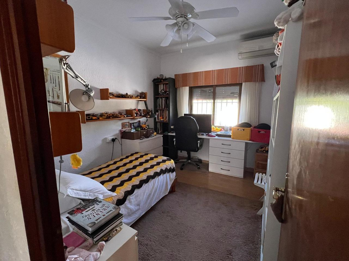 For sale - 3 Bedroom 2 Bathroom House - Detached Villa in Orihuela - Cabo Roig  - Alicante