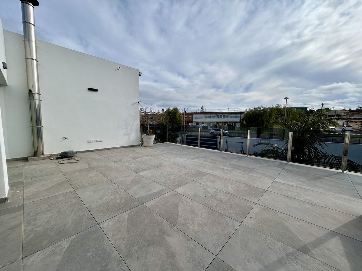 For sale - 3 Bedroom 4 Bathroom House - Detached Villa in Orihuela - Los Balcones  - Alicante