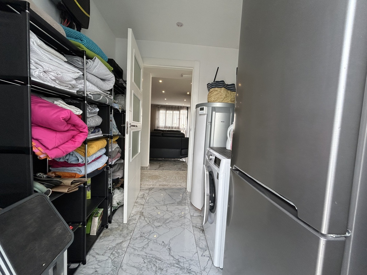 For sale - 3 Bedroom 4 Bathroom House - Detached Villa in Orihuela - Los Balcones  - Alicante