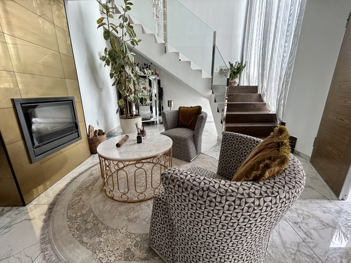 For sale - 3 Bedroom 4 Bathroom House - Detached Villa in Orihuela - Los Balcones  - Alicante