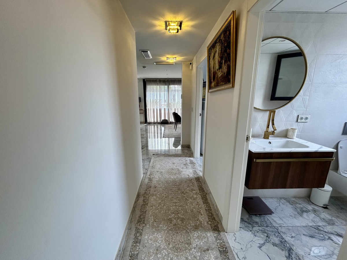 For sale - 3 Bedroom 4 Bathroom House - Detached Villa in Orihuela - Los Balcones  - Alicante