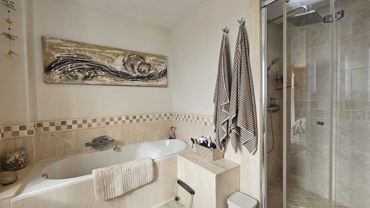 For sale - 4 Bedroom 3 Bathroom House - Detached Villa in Orihuela - Torremendo  - Alicante