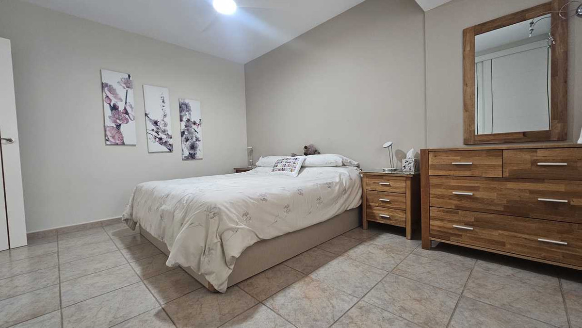 For sale - 4 Bedroom 3 Bathroom House - Detached Villa in Orihuela - Torremendo  - Alicante