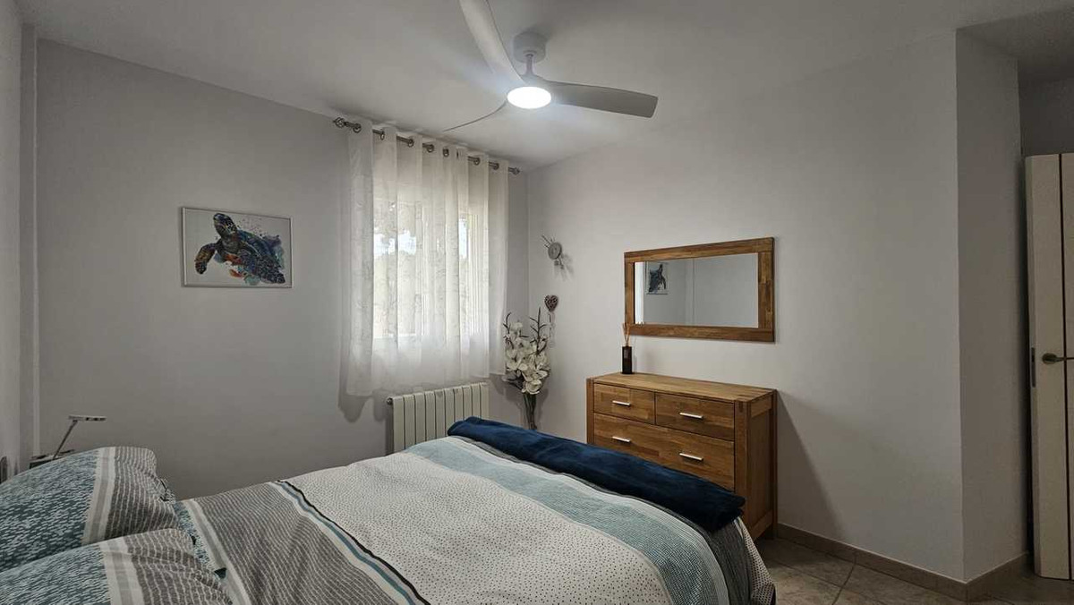 For sale - 4 Bedroom 3 Bathroom House - Detached Villa in Orihuela - Torremendo  - Alicante