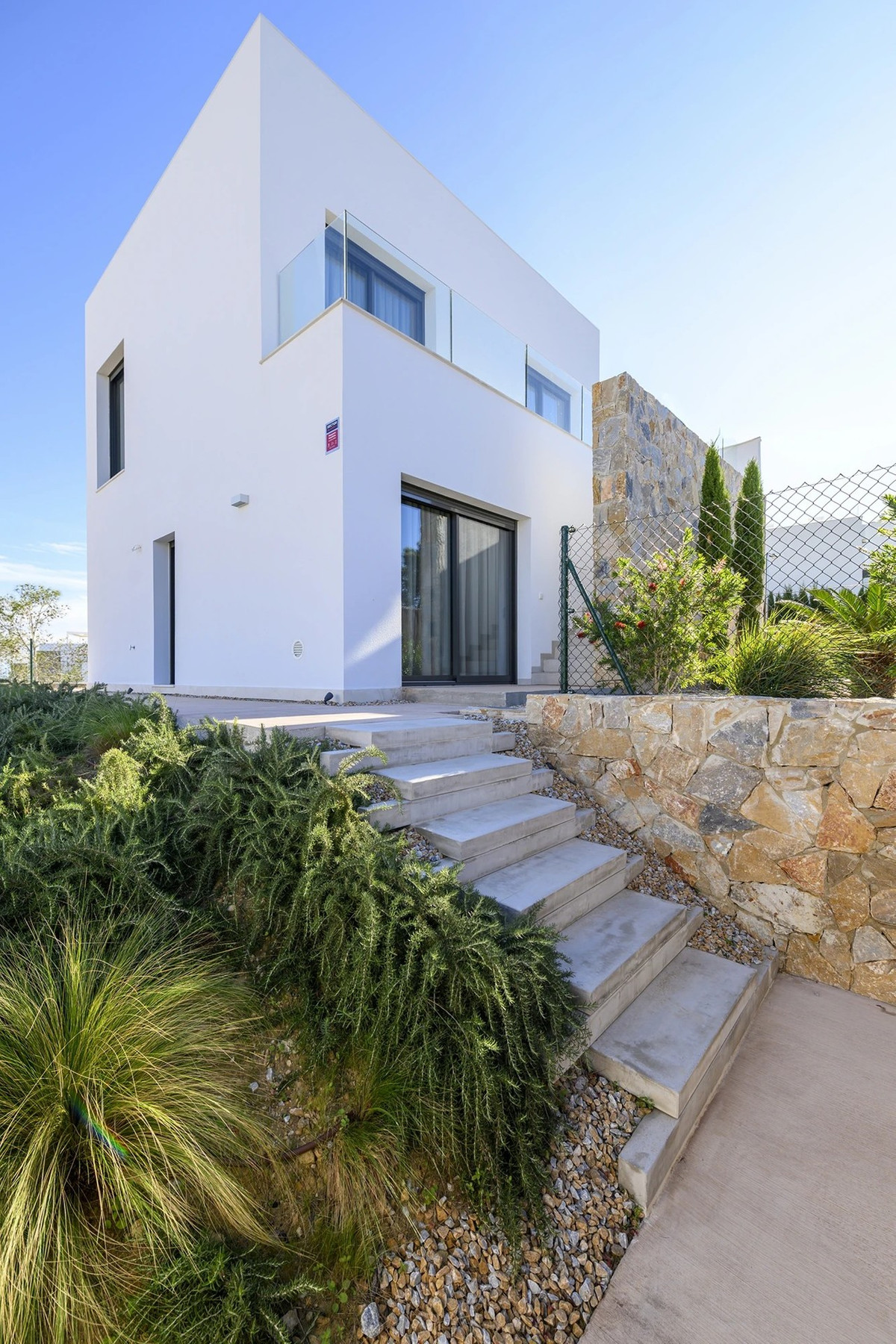 For sale - 3 Bedroom 3 Bathroom House - Detached Villa in Orihuela - Las Colinas Golf  - Alicante