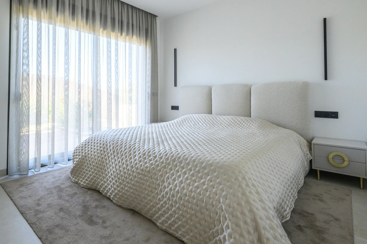 For sale - 3 Bedroom 3 Bathroom House - Detached Villa in Orihuela - Las Colinas Golf  - Alicante