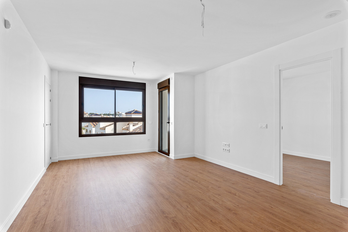 For sale - 2 Bedroom 2 Bathroom Apartment - Penthouse in Orihuela - Villamartin  - Alicante
