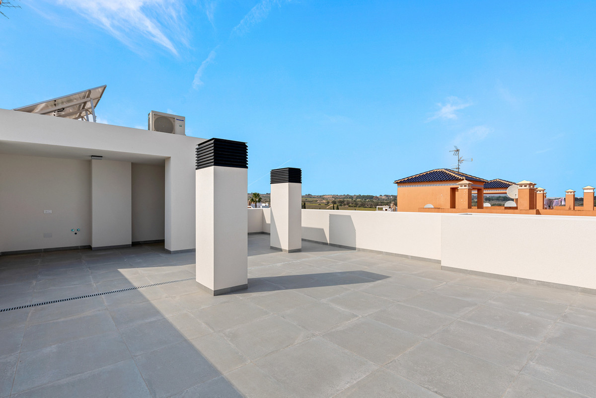 For sale - 2 Bedroom 2 Bathroom Apartment - Penthouse in Orihuela - Villamartin  - Alicante