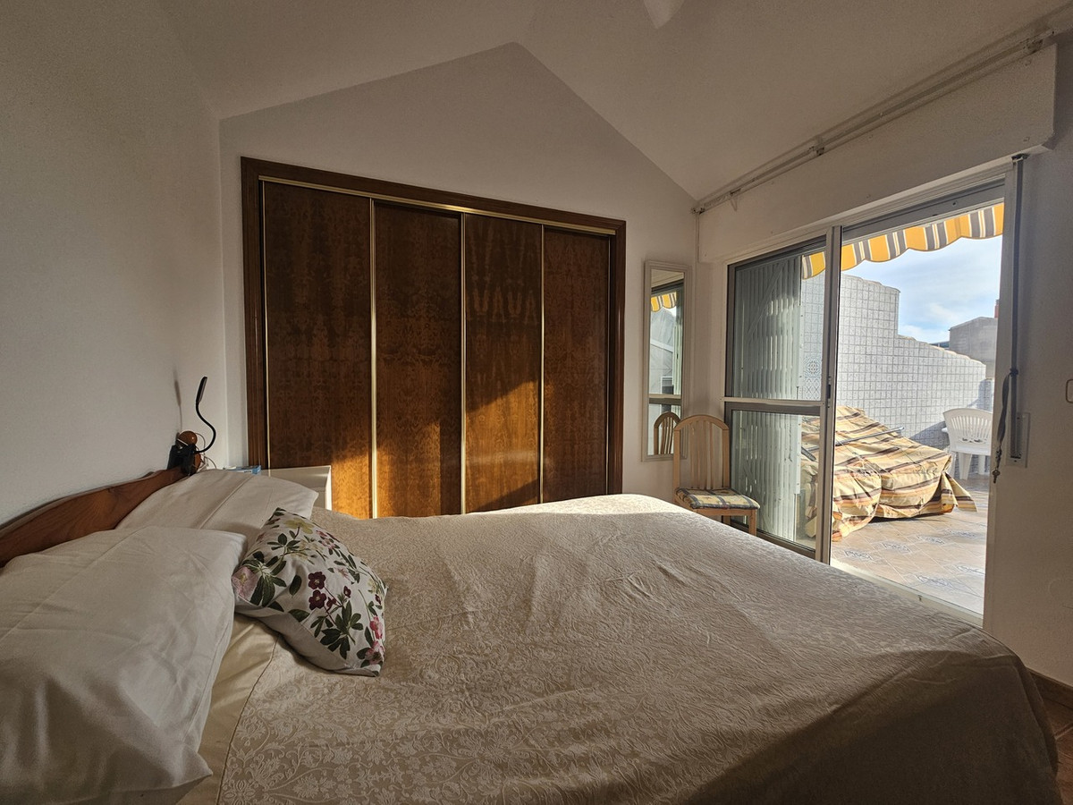 For sale - 3 Bedroom 2 Bathroom Townhouse in La Zenia - La Zenia  - Alicante