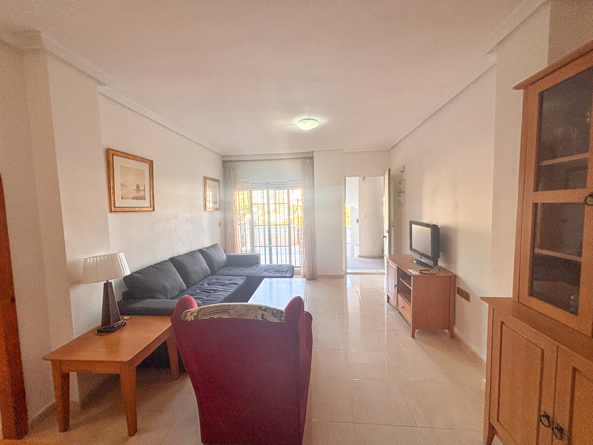For sale - 2 Bedroom 1 Bathroom Ground Floor Apartment in Cabo Roig - Cabo Roig  - Alicante