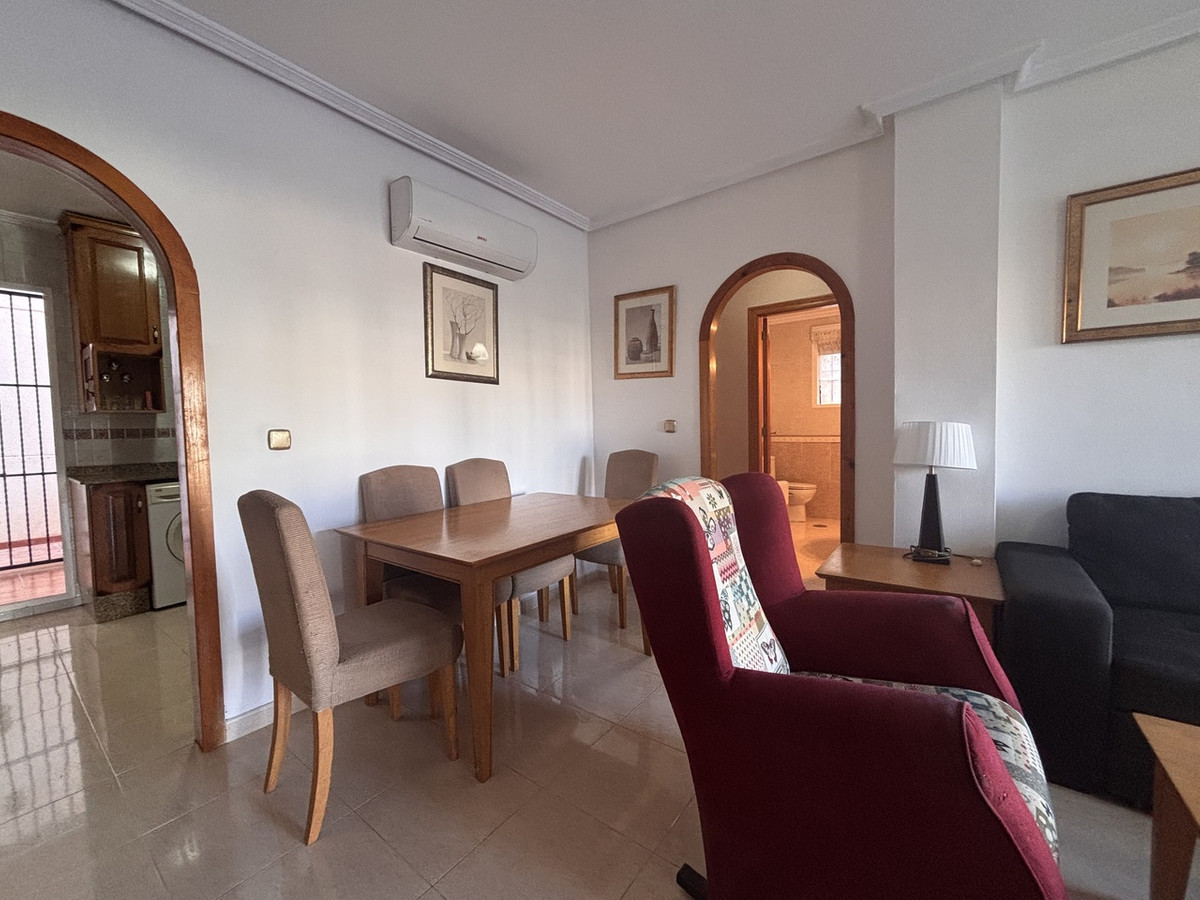 For sale - 2 Bedroom 1 Bathroom Apartment - Ground Floor Apartment in Cabo Roig  - Cabo Roig  - Alicante